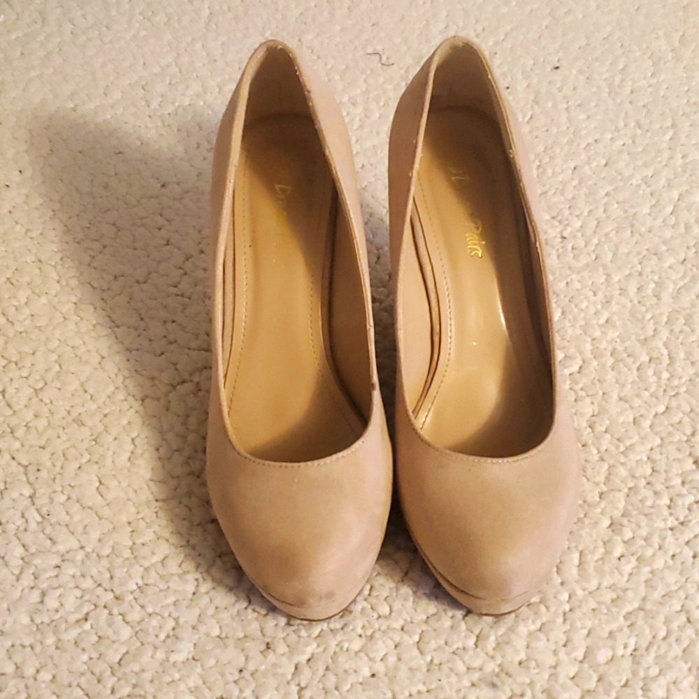 Wedge suede nude heels cream